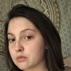 Meet your Posher, Nina